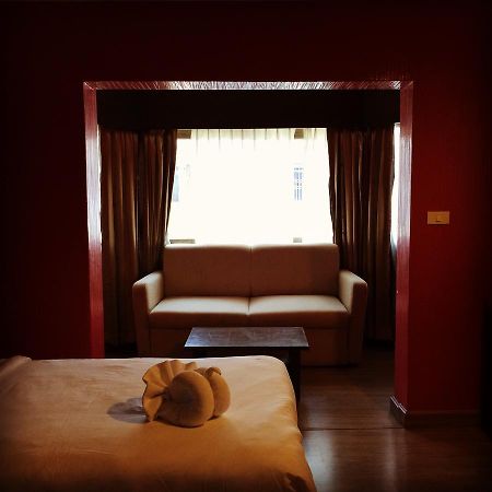 Iraqi Hotel Makkasan Buitenkant foto