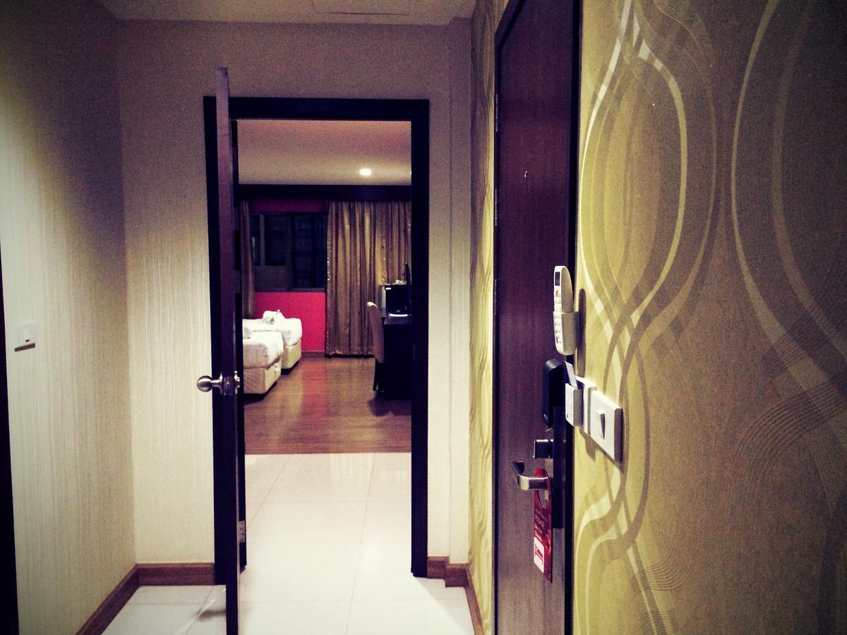 Iraqi Hotel Makkasan Buitenkant foto