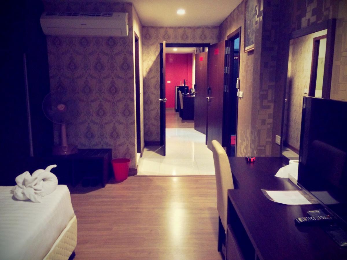 Iraqi Hotel Makkasan Buitenkant foto