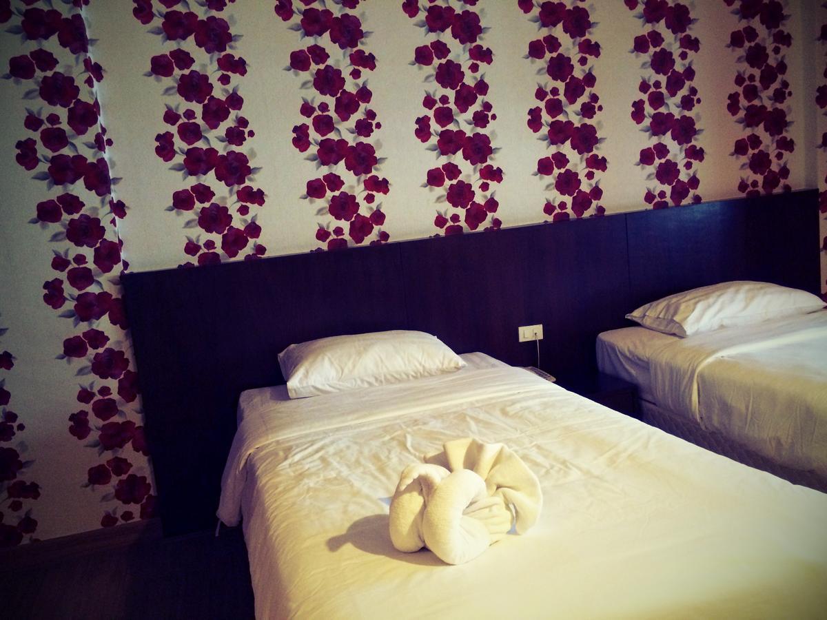 Iraqi Hotel Makkasan Buitenkant foto