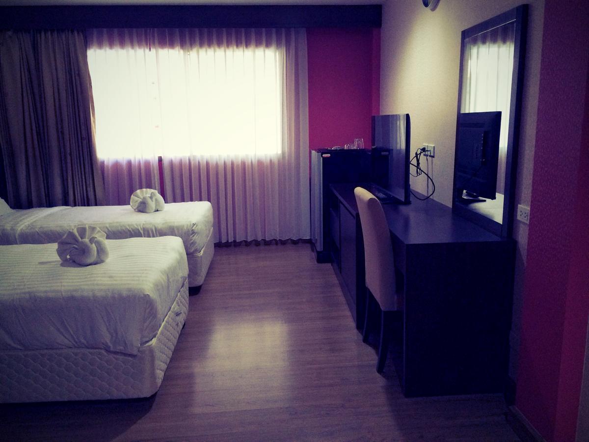 Iraqi Hotel Makkasan Buitenkant foto